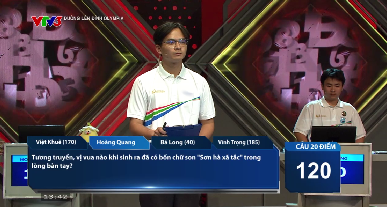 Hoàng Quang là người Về đích thứ 3 với 2 câu trả lời đúng cùng ngôi sao hi vọng. Việt Khuê tiếp tục có phần giành điểm ấn tượng, lấy đi 30 điểm của Hoàng Quang, vươn lên dẫn đầu đoàn leo núi. 