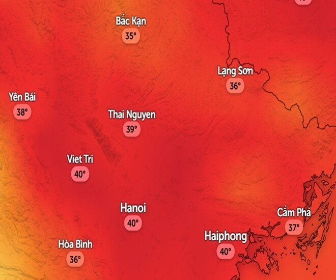 Dự báo nhiệt độ cảm nhận ở một số tỉnh thành miền Bắc vào trưa và chiều Chủ Nhật, 27/7. Ảnh: Zoom Earth, OpenStreetMap, ICON.