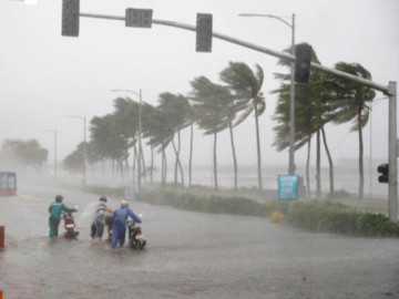 Mưa lớn còn tiếp diễn, bão có thể ảnh hưởng đất liền trong tháng 7