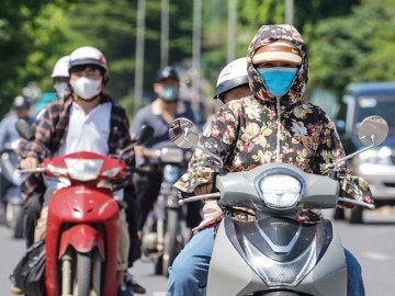 Tin tức 24h: Đợt nắng nóng đã bắt đầu, dự báo Hà Nội sẽ có nhiều “đêm nhiệt đới” rất oi bức