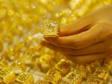Giá vàng đồng loạt tăng rất mạnh