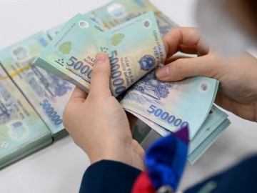 Hàng loạt ngân hàng liên kết tài khoản an sinh xã hội trên ứng dụng VneID