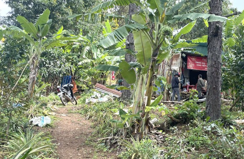 Căn nhà nơi cháu Hân mất tích.