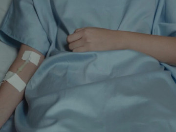 Người phụ nữ hôn mê, sốc nhiễm trùng phải lọc máu liên tục sau khi ăn phở bò tái