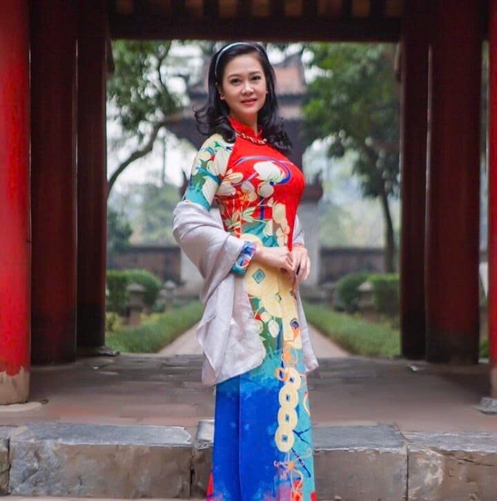 Vẻ đẹp đằm thắm của NSƯT An Chinh.