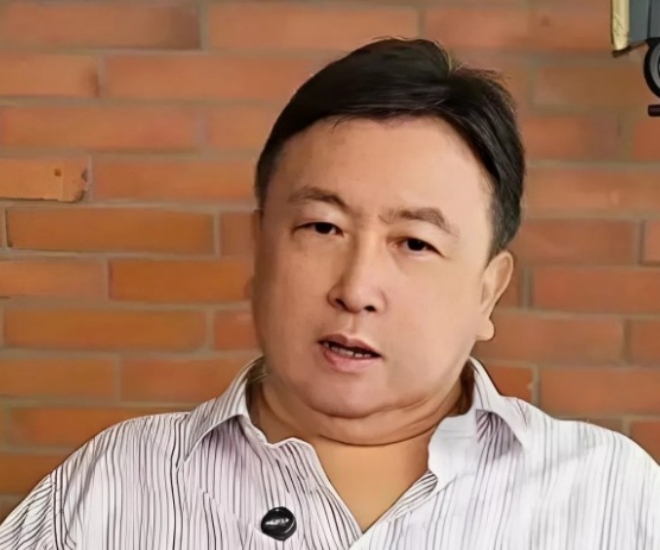 Nam diễn viên sinh ra làm kẻ ác để lại 129 tỷ đồng cho gia đình nhưng vợ con vắng mặt phút cuối đời - 3