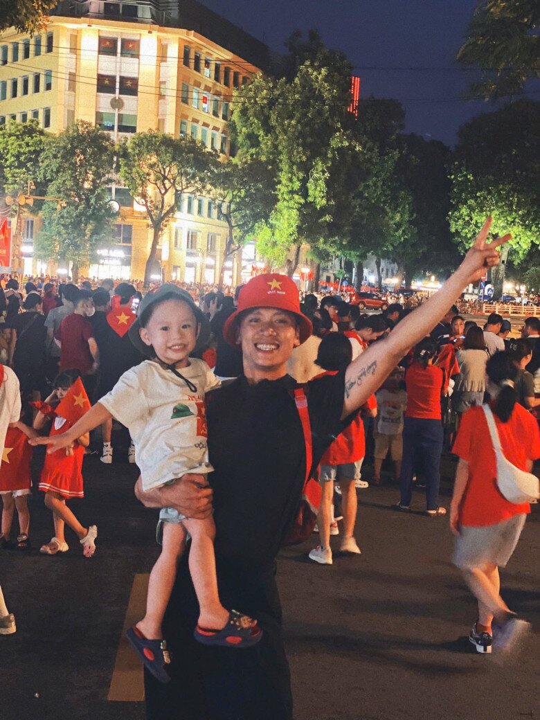 Hoàng long - đặc công sen của mưa đỏ con trai 2 tuổi níu áo ngày tôi rời nhà quay xong gặp biến cố lớn nhất đời - 4