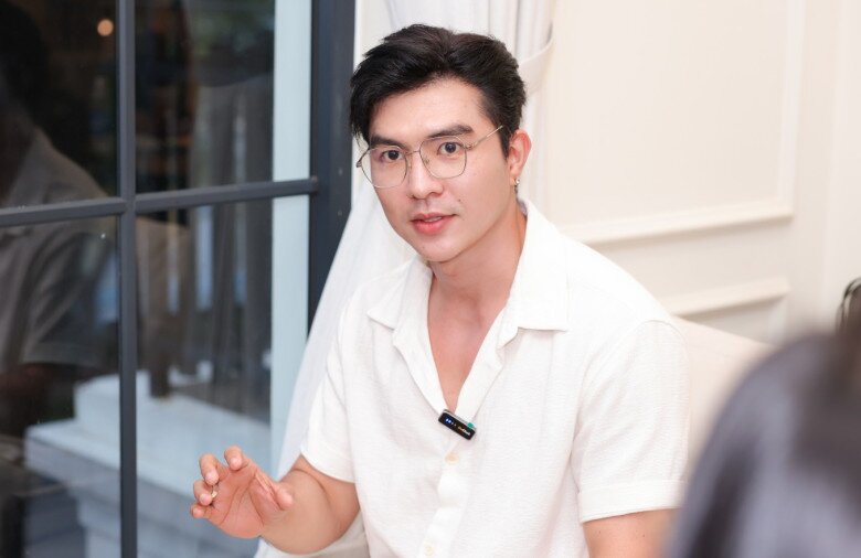 Steven Nguyễn dành tình cảm đặc biệt khi nói về mẹ.
