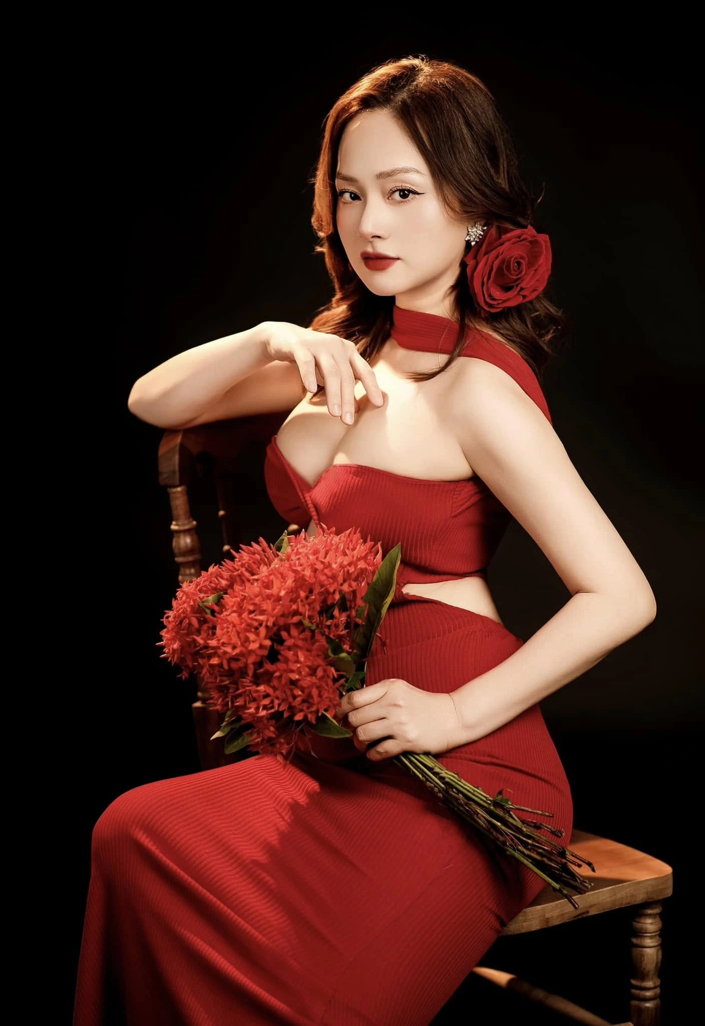 Lan Phương nhẹ lòng khi bước qua cuộc hôn nhân tan vỡ.
