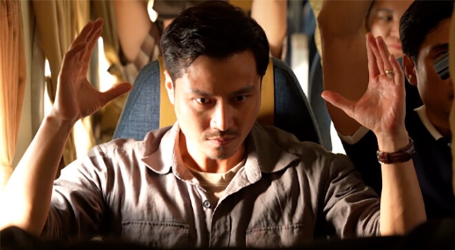 Soái ca ngôn tình phim giờ vàng trên màn ảnh nhỏ, nay thành cảnh vệ hot nhất trên màn ảnh rộng.