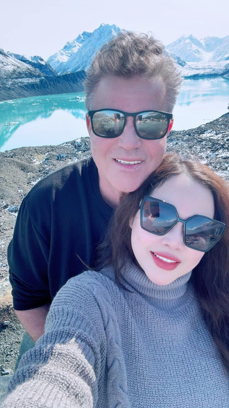 Trương Phương nhiều lần bị chỉ trích vì chuyện ăn bám chồng Tây.