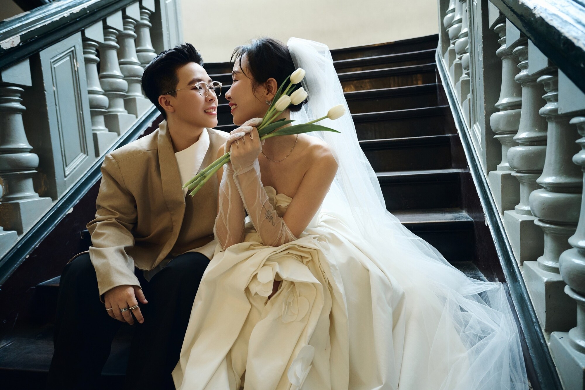 Kai Đinh và bà xã sẽ tiếp tục tổ chức 2 hôn lễ tại quê nhà.