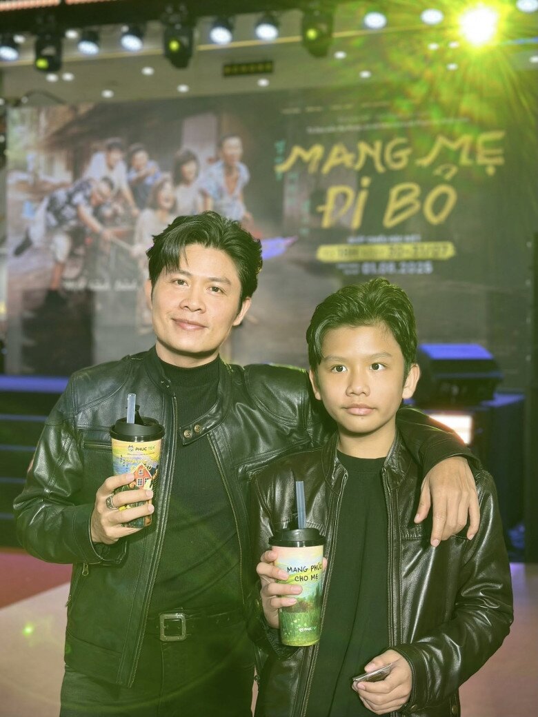 Nam nhạc sĩ dạy con biết cách yêu thương, quan tâm mẹ dù không sống cùng.