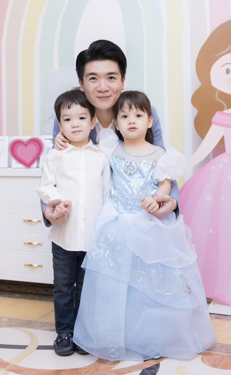 Nam doanh nhân làm bố đơn thân, chăm sóc các con khéo léo.