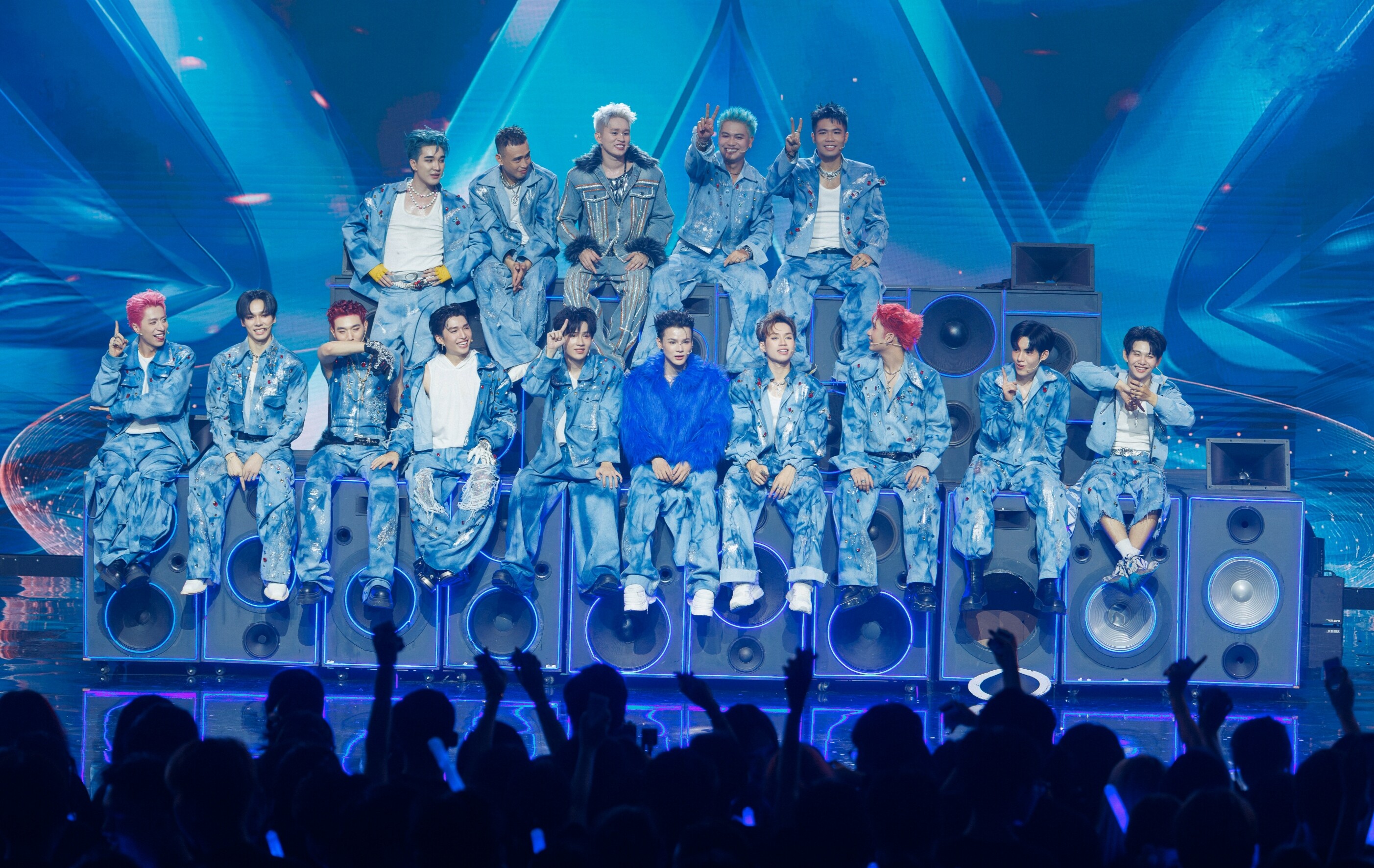 Liên quân 1 sở hữu dàn rapper đình đám của Vbiz.