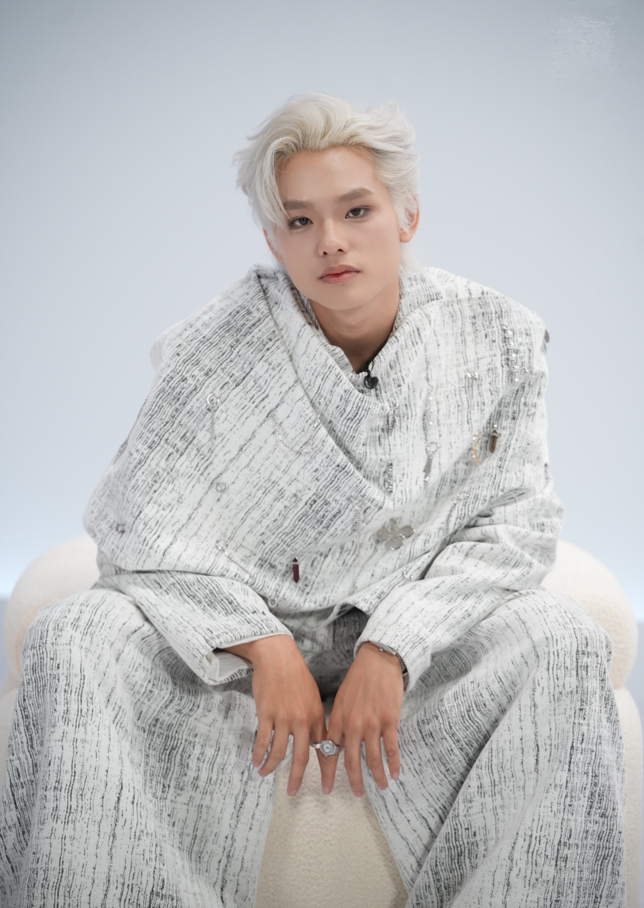 buitruonglinh gây ấn tượng với thành tích “khủng”.