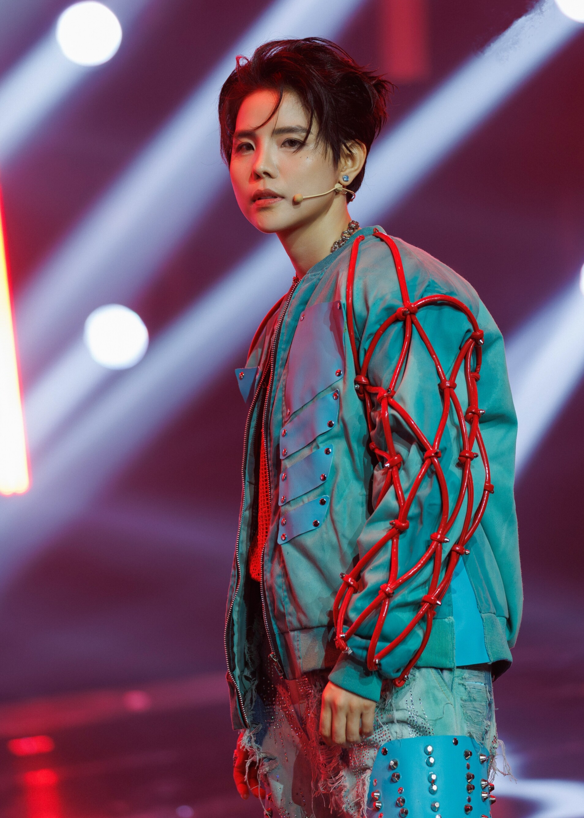 Vũ Cát Tường để lại ấn tượng tốt sau những tranh cãi.