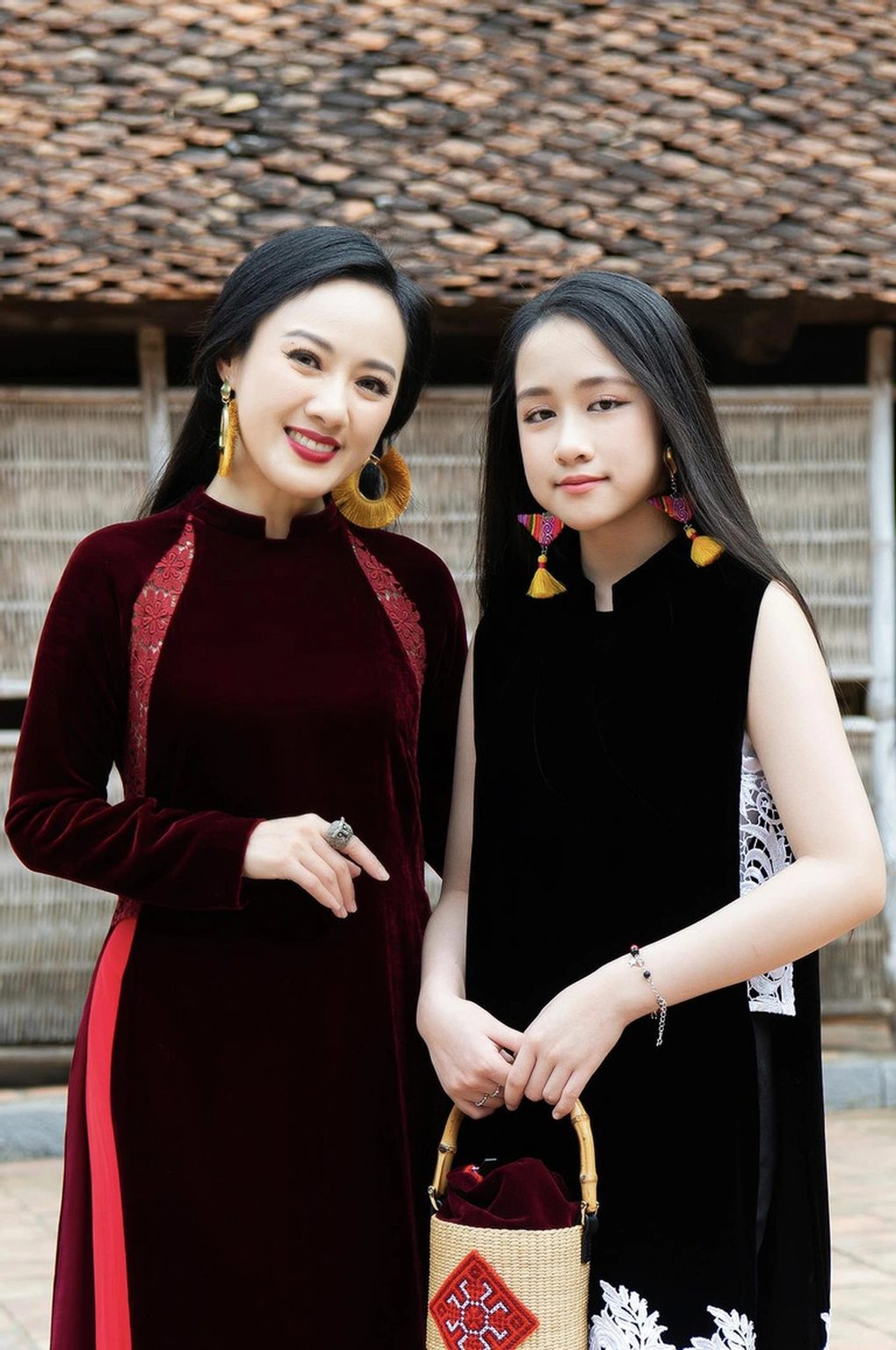 Btv hoài anh bùng nổ nhan sắc khi đứng cùng thượng úy lê hoàng hiệp là mỹ nhân thắng đậm nhất mùa lễ a80 - 12