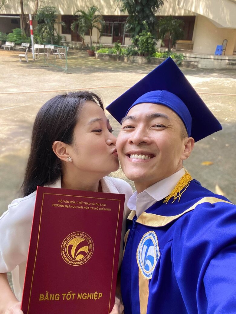 Quốc Cơ từng có khoảng thời gian tạm dừng học tập.