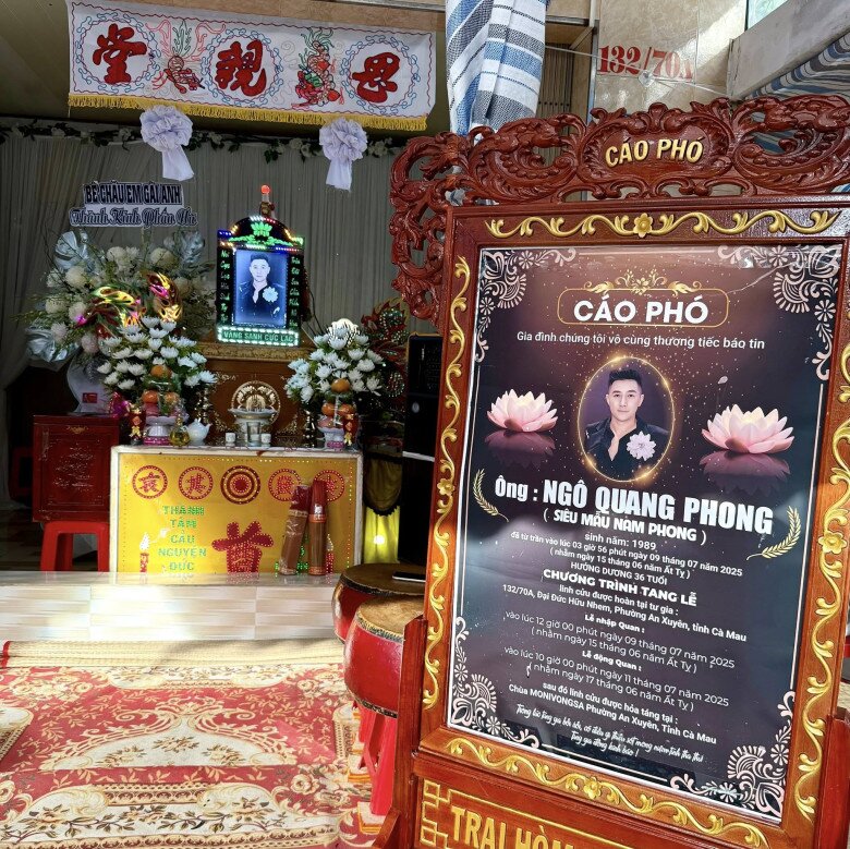 Đám tang siêu mẫu Nam Phong diễn ra đơn sơ tại quê nhà Cà Mau.
