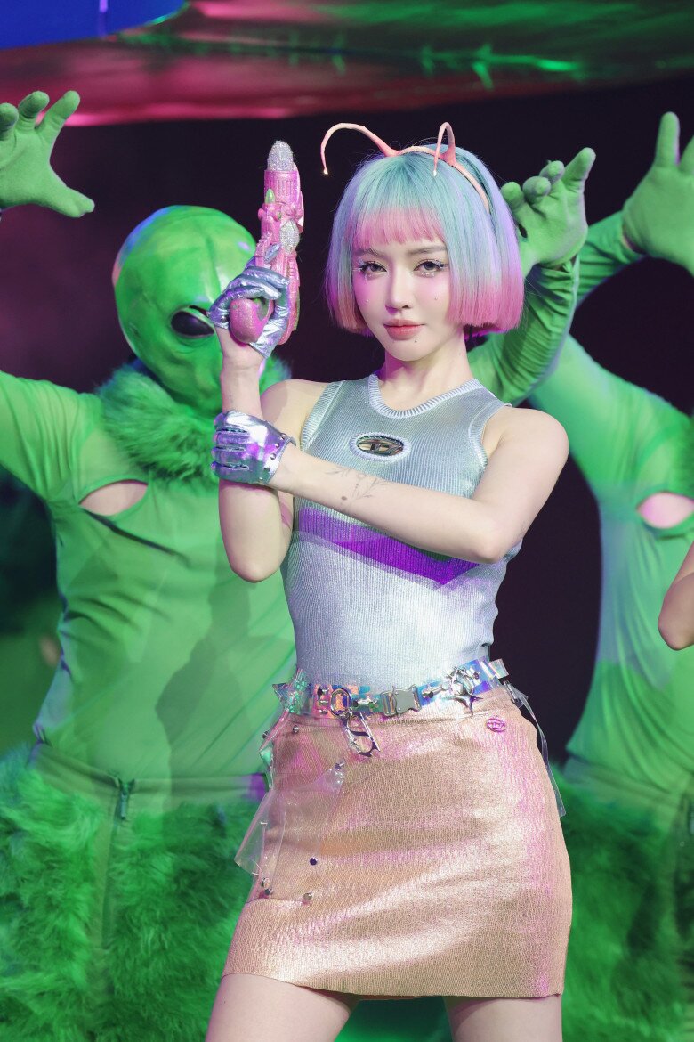 Cái kết thua trắng của đội Bích Phương ở Livestage 4 khiến dân tình ngỡ ngàng.