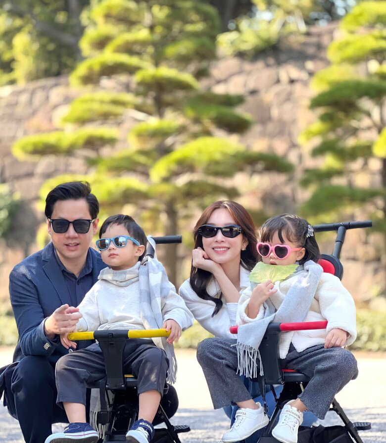 Các con của Hoa hậu Đặng Thu Thảo đều thừa hưởng nét đẹp từ bố mẹ.