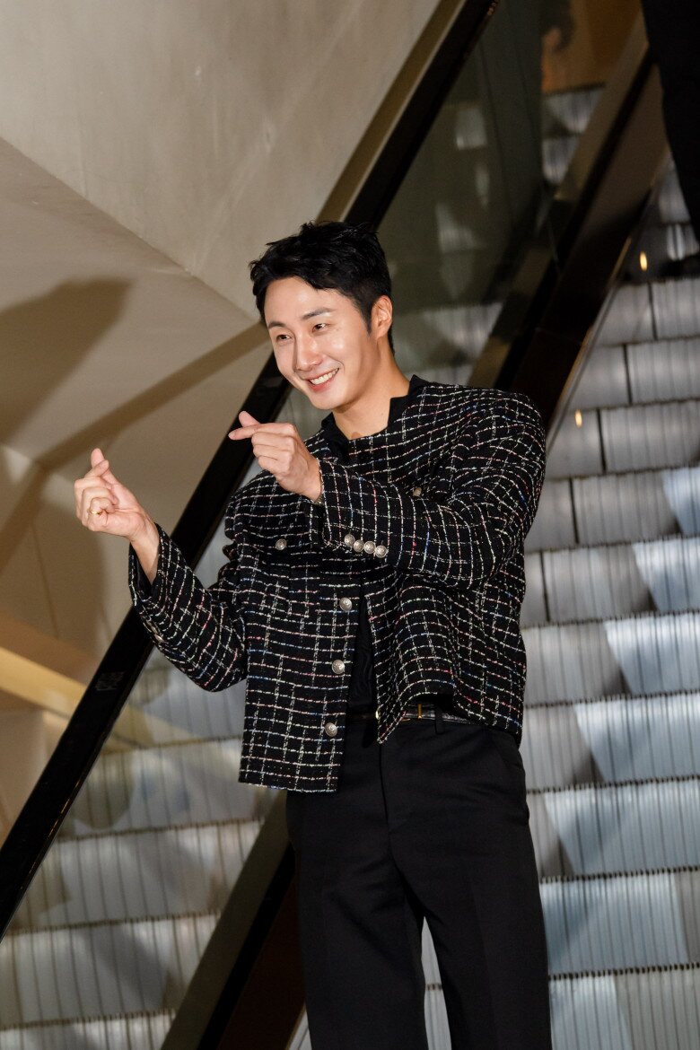 “Rể Việt” Jung Il Woo khiến nhiều khán giả thích thú khi tham gia dự án.
