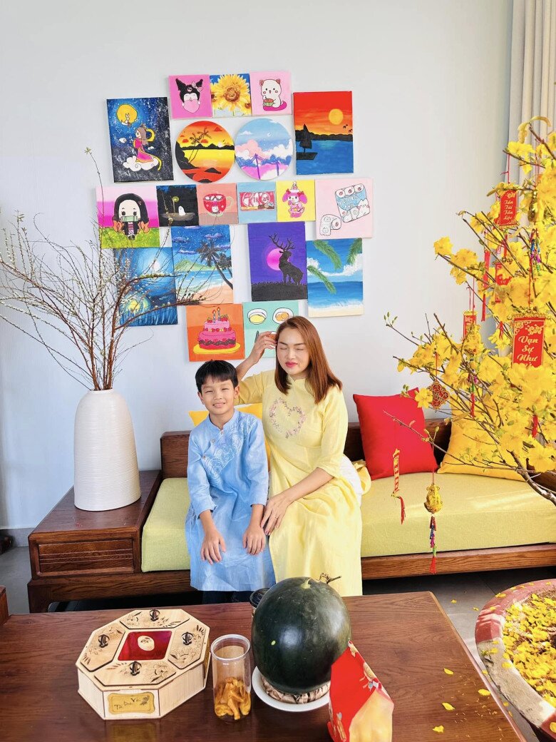 Diễm Châu tự quyết định chuyện sinh và nuôi con, bố ruột bé Cool không biết đến sự tồn tài của quý tử.