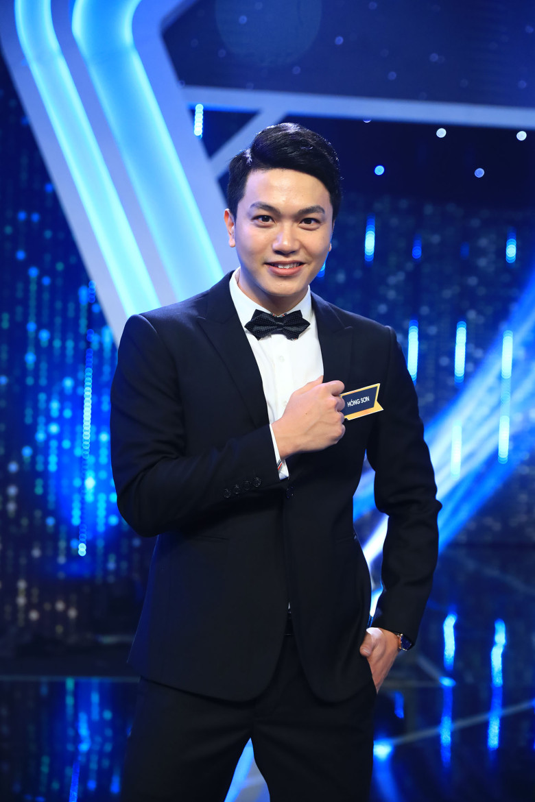 Nam MC từng “gây sốt” khi xuất hiện trong chương trình “Người ấy là ai”.