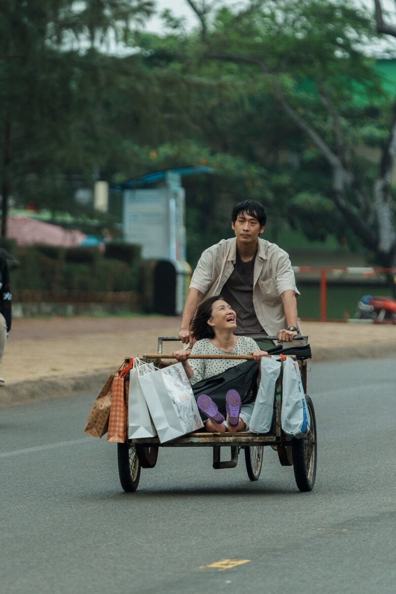 Tuấn Trần và Hồng Đào tái hợp, tiếp tục đóng vai mẹ con trong phim mới.