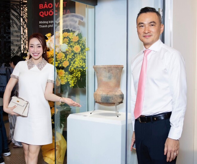 Diễn viên Chi Bảo sở hữu nhiều món đồ gốm cổ, có cả “bảo vật quốc gia”.