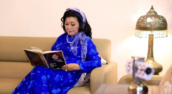 Nghệ sĩ Việt sưu tầm đổ cổ cực hiếm: Chi Bảo giữ bảo vật quốc gia, NSND Kim Cương sở hữu bức tượng 200 năm tuổi - 7