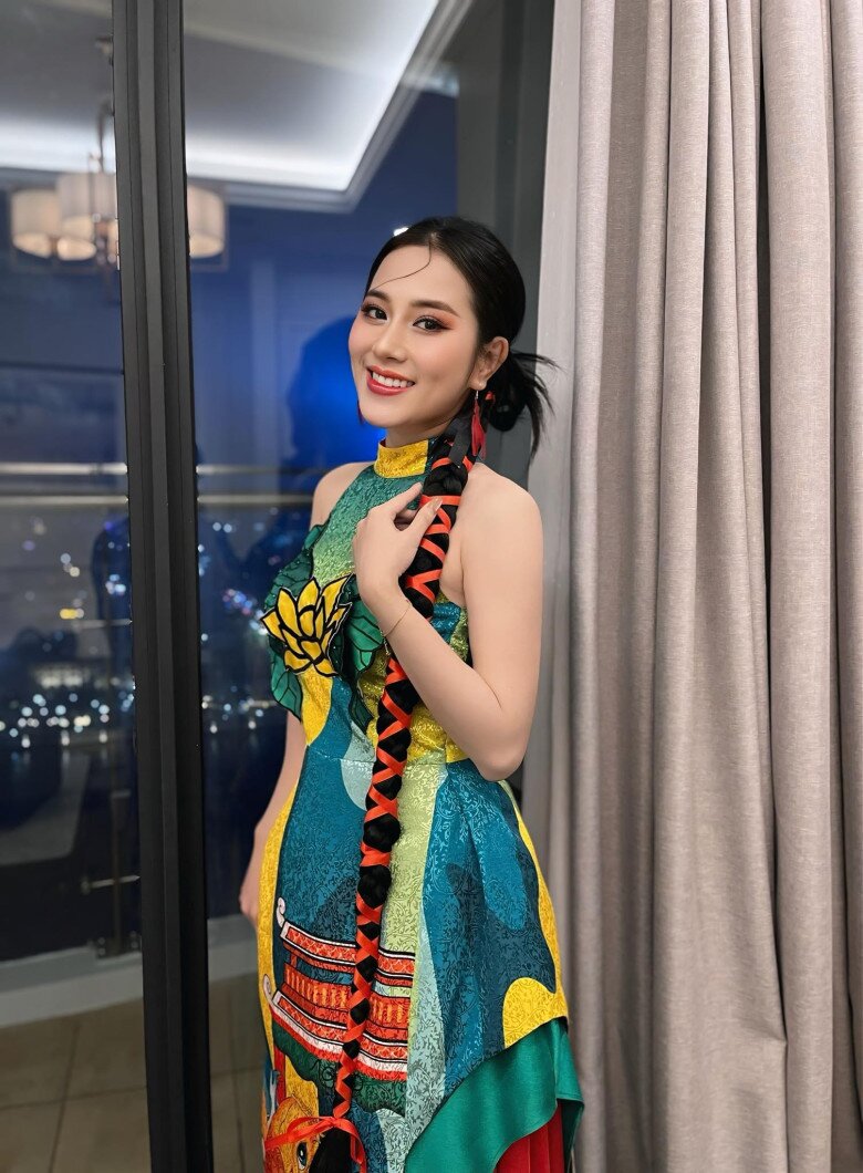 Tố My từng có thói quen sinh hoạt kém điều độ, thường thức khuya và tắm đêm.