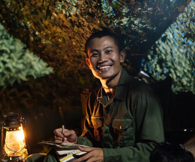 Diễn viên Phương Nam đóng vai Tạ trong phim “Mưa Đỏ”.