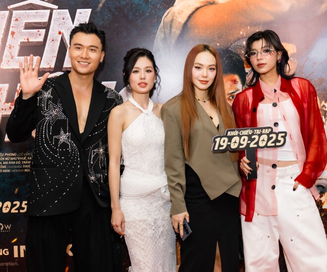 Minh Hằng đến mừng 2 học trò Trâm Anh, Xuân Phúc ra mắt phim mới.