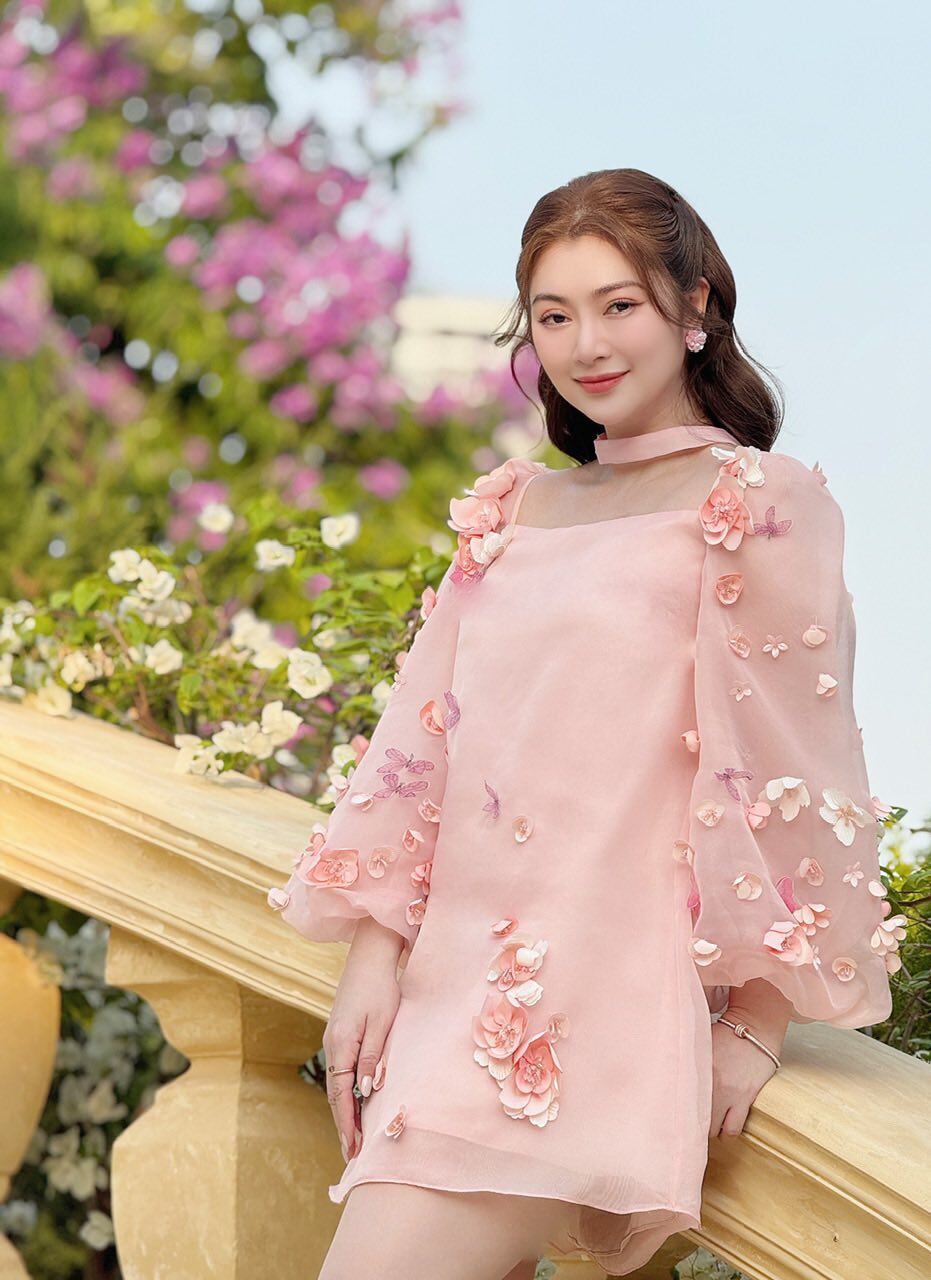 Thanh Trúc cho biết đã đăng ký kết hôn vào tháng 1/2023.