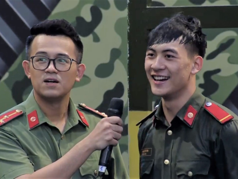 Thượng úy giọng miền Tây cao hơn 1m8 từng làm amp;#34;dậy sóngamp;#34; VTV, 2 lần cùng Lê Hoàng Hiệp diễu binh đại lễ - 5