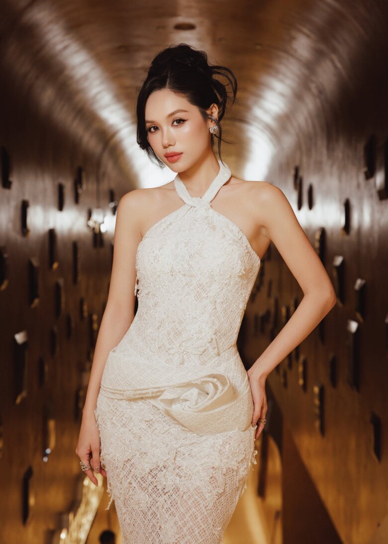 Trâm Anh mong được khán giả công nhận diễn xuất sau các dự án.