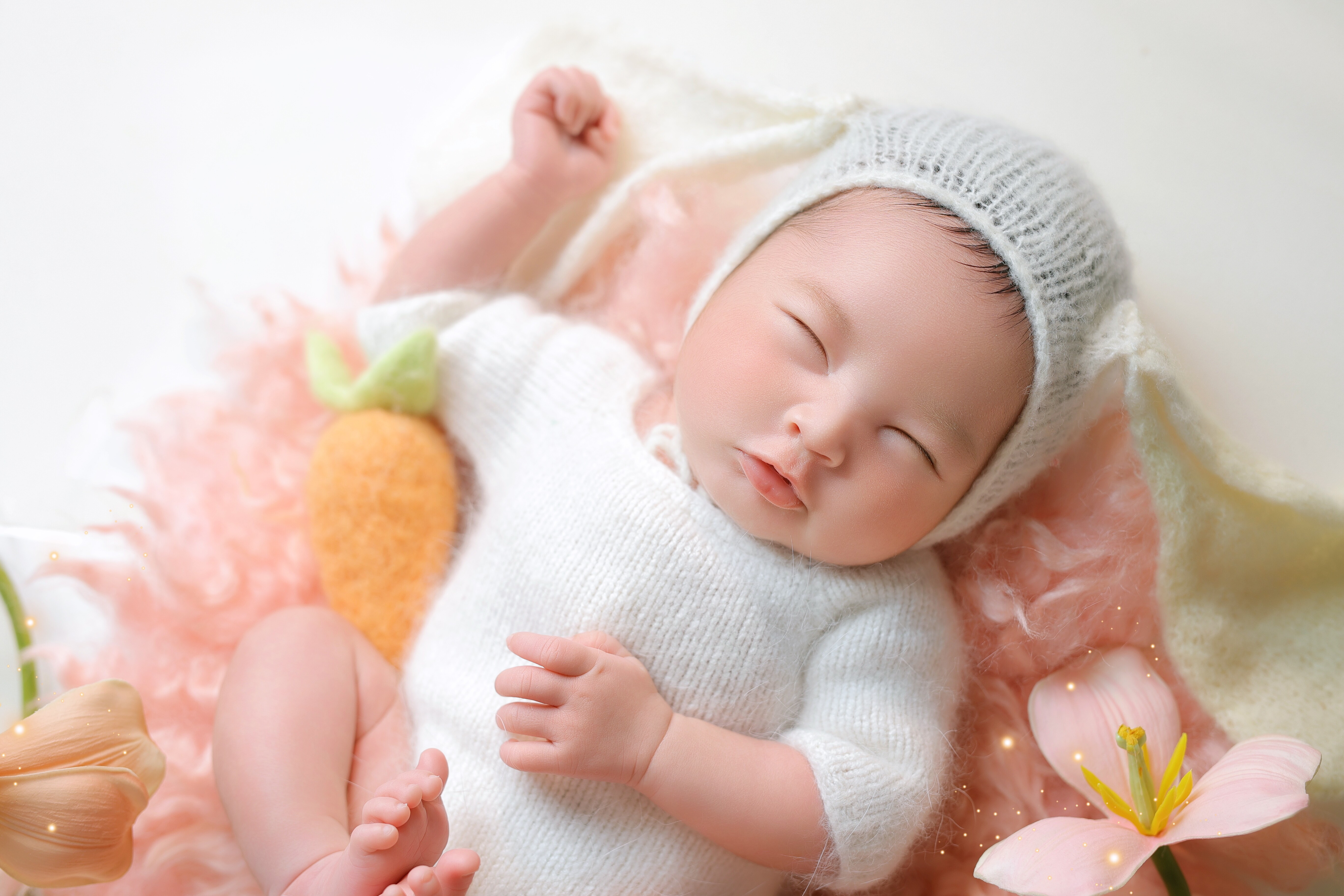 Diễn viên Phương Hằng sinh ái nữ đúng dịp lễ Vu Lan: amp;#34;Bây giờ mọi người hay trêu mẹ tôi là có thêm con mọnamp;#34; - 5