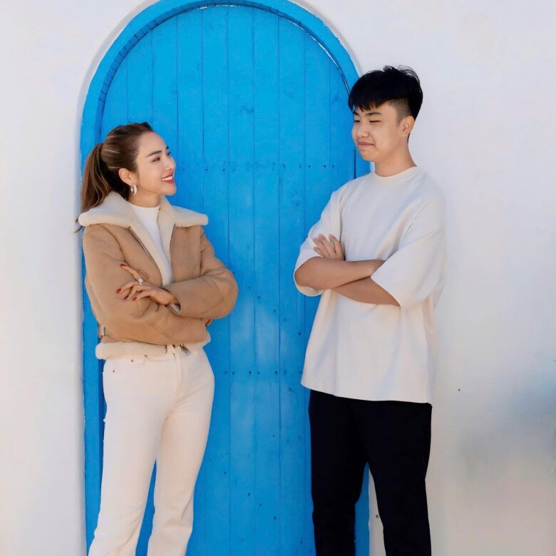 Ngoài hình cao ráo, điển trai của quý tử nhà Kim Cương.
