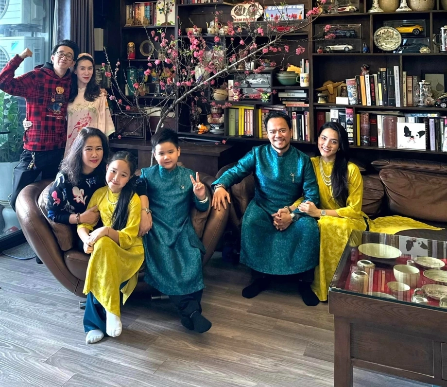Gia đình Trang Nhung quây quần vào những dịp lễ, Tết.