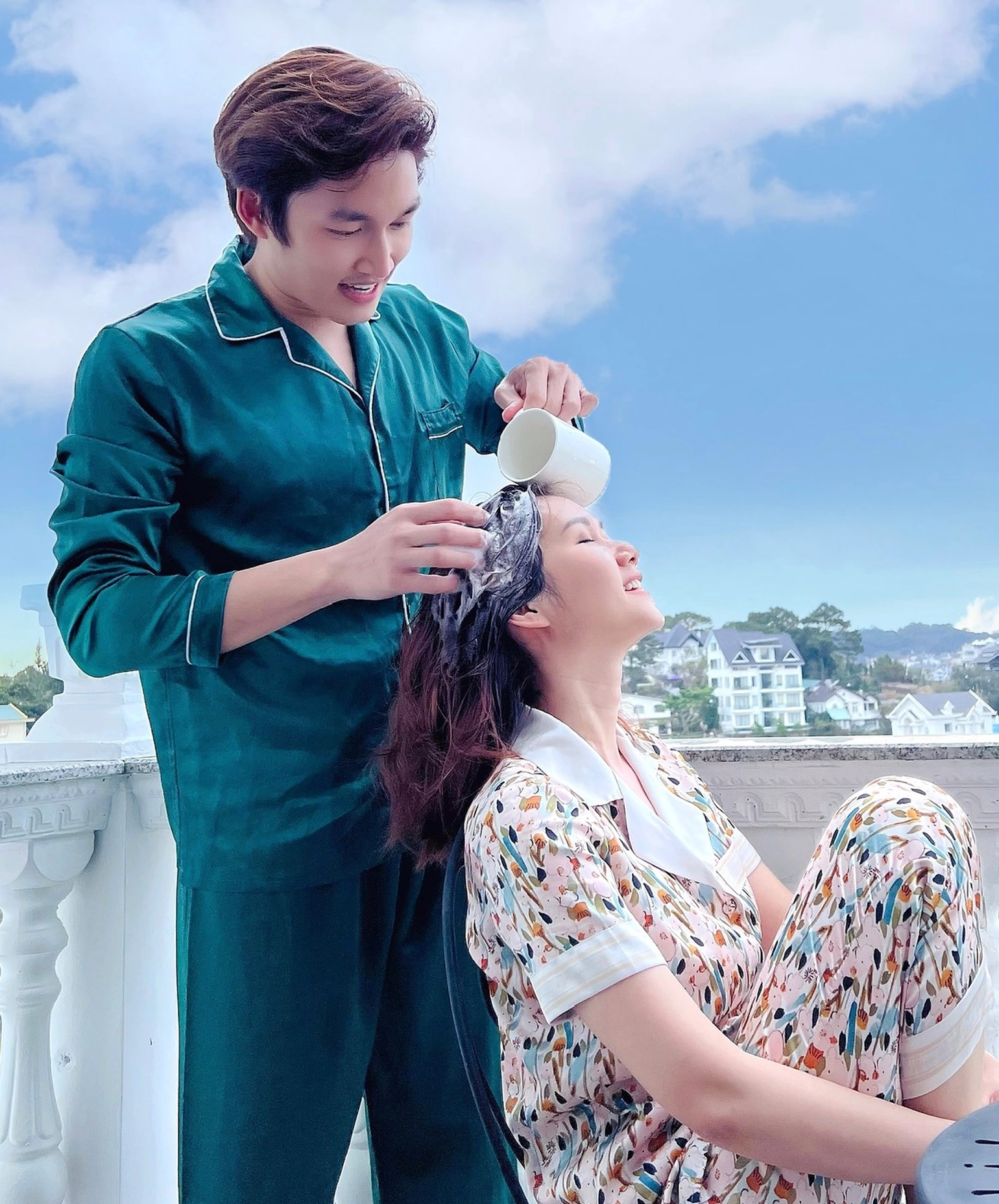 Hương Giang - Đình Tú là cặp đôi đẹp trên màn ảnh Việt.