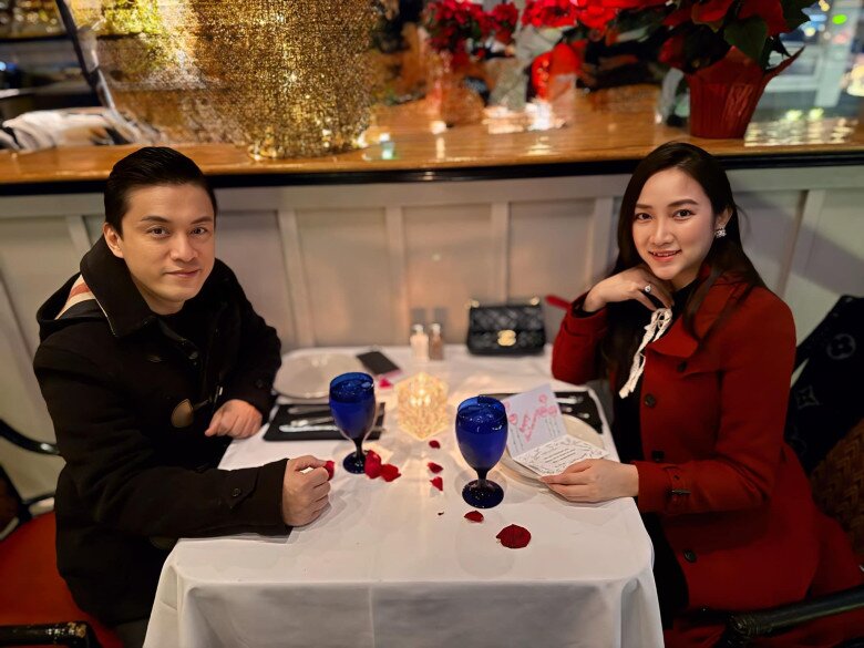 Vợ chồng Lam Trường - Yến Phương luôn dành cho nhau những buổi hẹn hò lãng mạn.