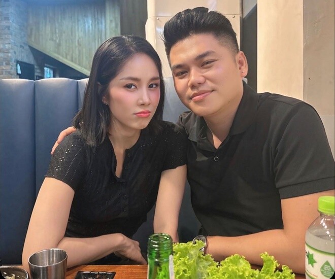 Ông xã của Lê Phương là ca sĩ, từng đoạt giải nhất trong cuộc thi âm nhạc.