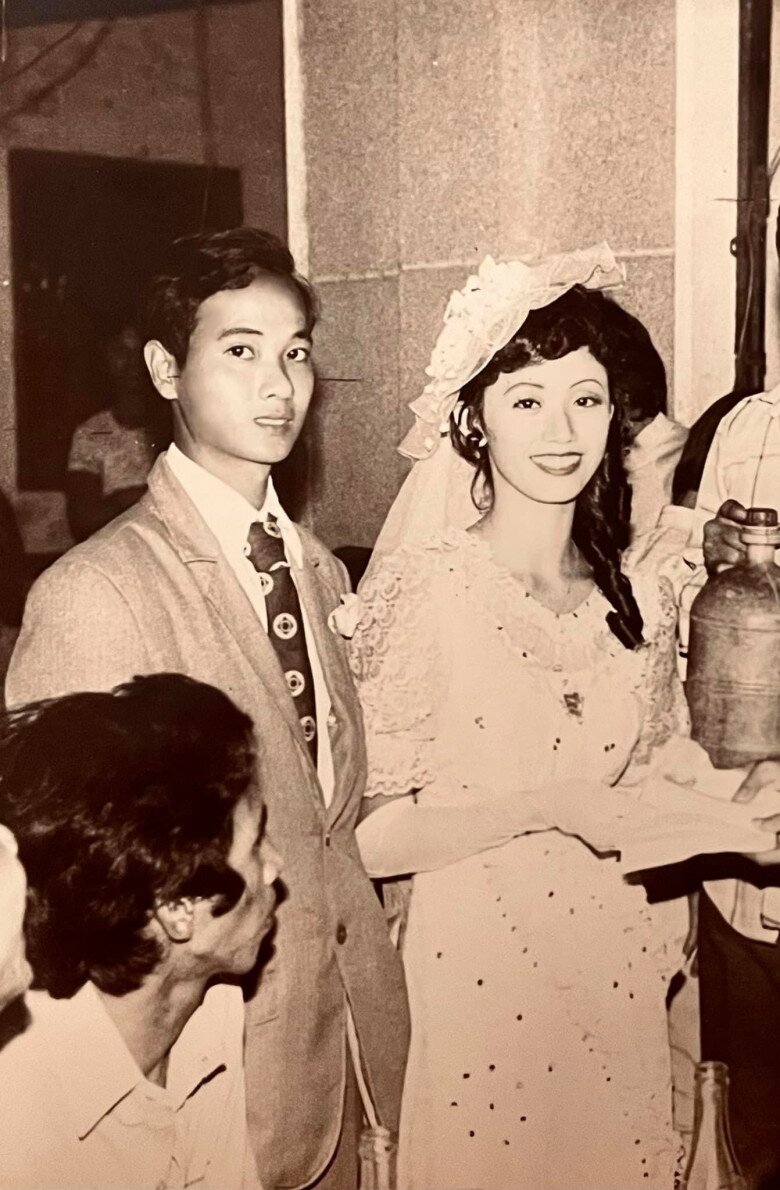 Phụ huynh của Midu đều sở hữu ngoại hình nổi bật.