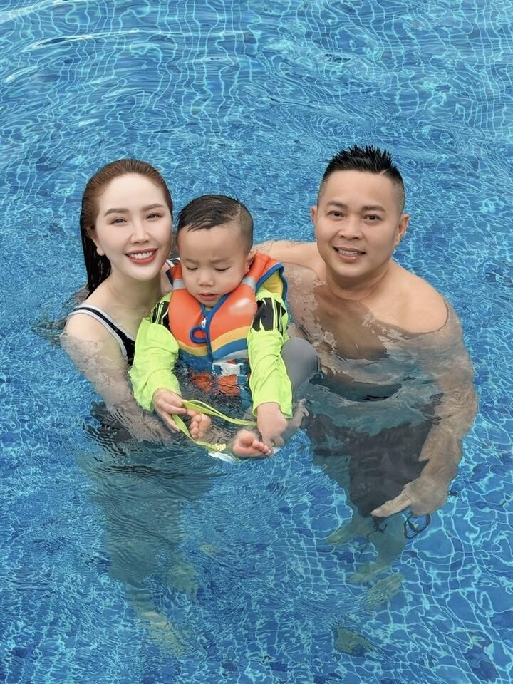 Sao Việt 24h: Con gái Quyền Linh lộ diện với vẻ ngoài đầy đặn, sắc vóc vẫn đẹp, còn được khen phúc hậu khi tăng cân - 12