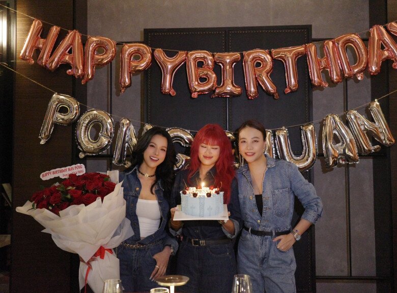 Sao Việt 24h: Hamp;#39;Hen Niê gây tranh luận khi dạy học cho con 1 tuần tuổi, ái nữ phản ứng với sách từ khi chưa chào đời - 15