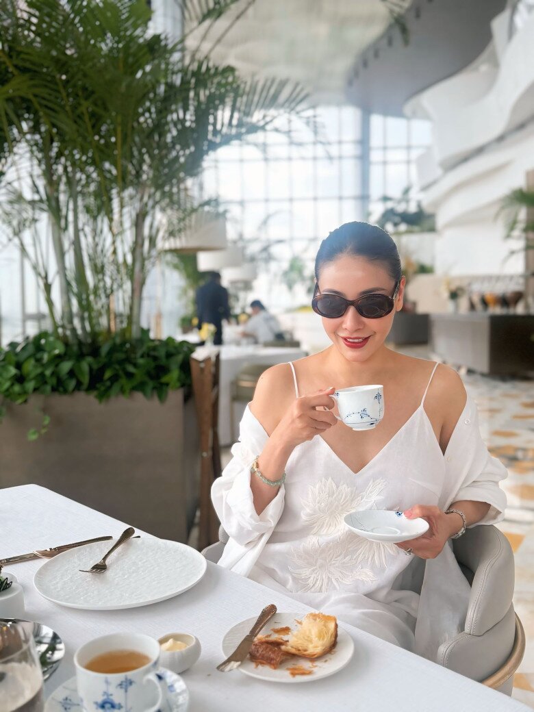Sao Việt 24h: Hồ Ngọc Hà đưa Leon đi cắt tóc, amp;#34;út úamp;#34; ngày nào giờ gương mặt nam tính, điển trai giống hệt bố Kim Lý - 8