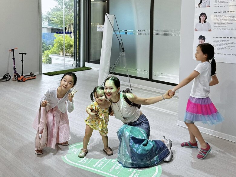 Sao Việt 24h: Hồ Ngọc Hà khoe Leon làm điều ý nghĩa khi nói về Việt Nam, tiếc nuối vì không được tham dự lễ Quốc khánh - 7