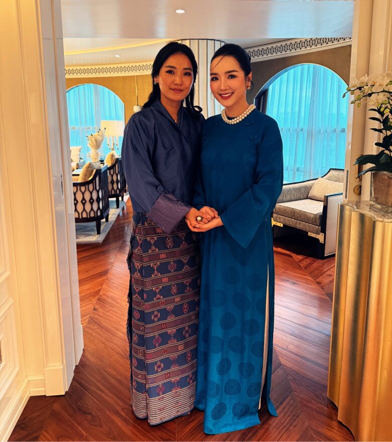 Sao Việt 24h: Hòa Minzy nghẹn ngào khi ông nội là cựu chiến binh qua đời, bỏ lỡ khoảnh khắc xem cháu gái biểu diễn - 15